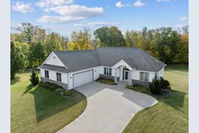 223  Concord Dr, Sheboygan Falls, WI 53085 - Photo 1