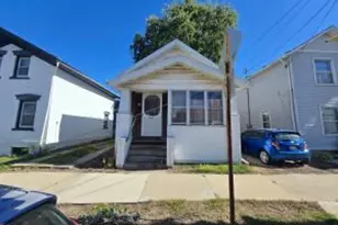 509 N 4th St, Watertown, WI 53094 - Photo 1