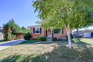 3709 W Marshall St, Manitowoc, WI 54220 - Photo 1