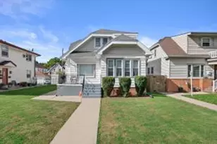 921 S 76th St, West Allis, WI 53214 - Photo 1