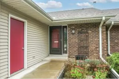 N49W36150  Nottingham Ln, Oconomowoc, WI 53066 - Photo 1