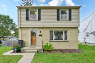 3715 N 98th St, Milwaukee, WI 53222 - Photo 1