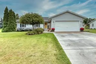 2955 Mallard Way, East Troy, WI 53120 - Photo 1