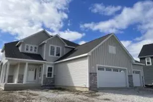 N50W19615 Tamarind Wy, Menomonee Falls, WI 53051 - Photo 1