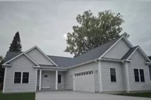 3360 E Grange Ave, Cudahy, WI 53110 - Photo 1