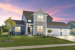 740 Kohlwey Dr, Grafton, WI 53024 - Photo 1