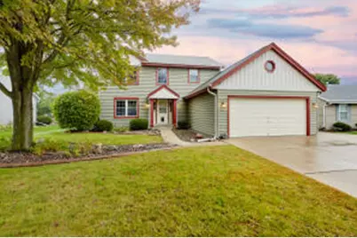 309  Stonebrook Dr, Waukesha, WI 53186 - Photo 1