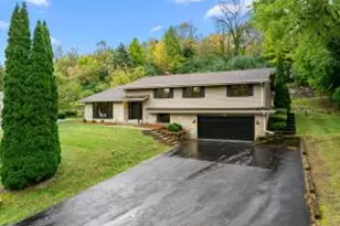 N105W20975 Oak Ln, Germantown, WI 53022 - Photo 1