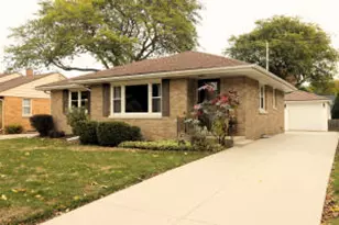 809 Indiana St, Racine, WI 53405 - Photo 1