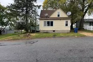 920 Wisconsin St, Cashton, WI 54619 - Photo 1