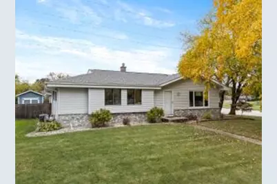 600  Deer Pass Rd, Saukville, WI 53080 - Photo 1