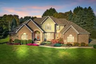 4 Lake Pointe Cir, Racine, WI 53402 - Photo 1