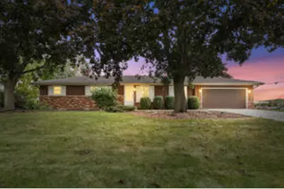 10130 W Scepter Cir, Franklin, WI 53132 - Photo 1