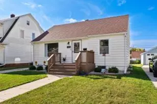 1224 S 21st St, Sheboygan, WI 53081 - Photo 1