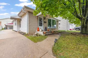 2343 S 95th St, West Allis, WI 53227 - Photo 1