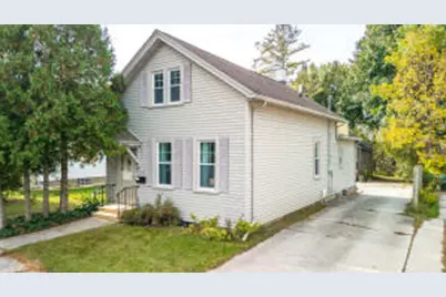 1632 S 14th St, Sheboygan, WI 53081 - Photo 1
