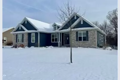 W212N6064  Legacy Trl, Menomonee Falls, WI 53051 - Photo 1