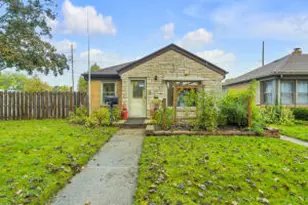 1124 Kingston Ave, Racine, WI 53402 - Photo 1