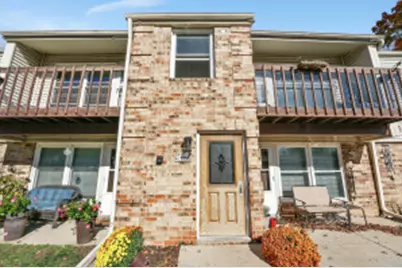 N114W16680  Crown Dr, Germantown, WI 53022 - Photo 1