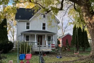 S96W25145 Mound Ave, Vernon, WI 53103 - Photo 1