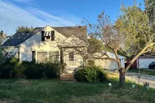 11301 11th Ave, Pleasant Prairie, WI 53158 - Photo 1