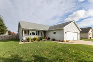 1526 Radhika St, Fort Atkinson, WI 53538 - Photo 1