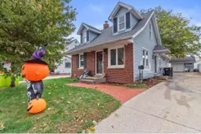 2172 S 98th St, West Allis, WI 53227 - Photo 1