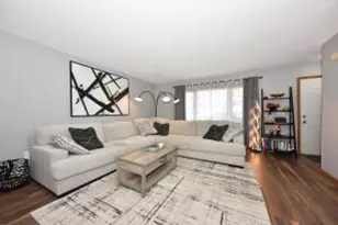 10152 W Whitnall Edge Dr, Franklin, WI 53132 - Photo 1