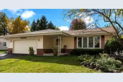 W156N10945  Catskill Ln, Germantown, WI 53022 - Photo 1