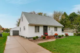 435 E Harvard St, Oconomowoc, WI 53066 - Photo 1