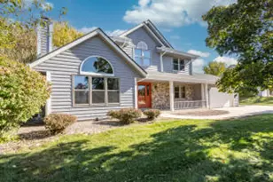 W143N10660 Magnolia Dr, Germantown, WI 53022 - Photo 1