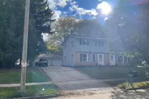 1115 W Sunset Ridge Dr, West Bend, WI 53090 - Photo 1