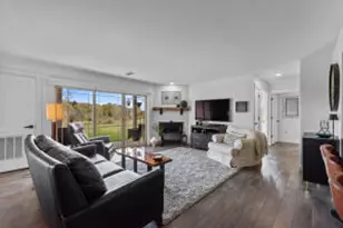 933 Spring Ct, Newburg, WI 53095 - Photo 1