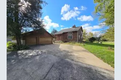 W378S5045 W Pretty Lake Rd, Ottawa, WI 53118 - Photo 1