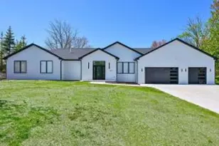 10500 W Vera Ave, Milwaukee, WI 53224 - Photo 1