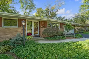 2417 W Acacia Rd, Glendale, WI 53209 - Photo 1