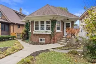 2643 S Linebarger Terrace, Milwaukee, WI 53207 - Photo 1