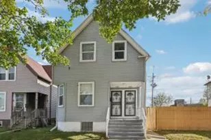 3468 N Richards St, Milwaukee, WI 53212 - Photo 1