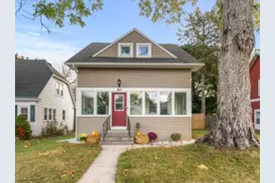 923 N 6th St, Manitowoc, WI 54220 - Photo 1