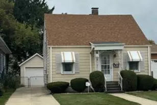 2426 21st St, Racine, WI 53403 - Photo 1