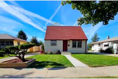 4733 S 22nd St, Milwaukee, WI 53221 - Photo 1