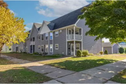 1400  Redfield St, La Crosse, WI 54601 - Photo 1