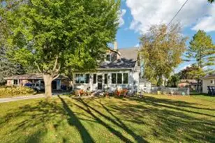 910 N Green Bay Rd, Grafton, WI 53024 - Photo 1