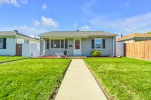 206 Luedtke Ave, Racine, WI 53405 - Photo 1