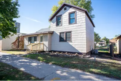 1113  Liberty St, La Crosse, WI 54603 - Photo 1