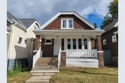 2446 S 6th St #2446A, Milwaukee, WI 53215 - Photo 1