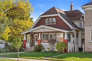 1504 S 71st St, West Allis, WI 53214 - Photo 1