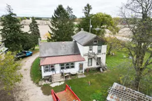 18218 Plank Rd, Racine, WI 53182 - Photo 1