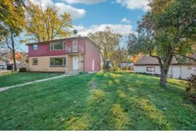 4607 N 79th St #4609, Milwaukee, WI 53218 - Photo 1