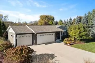 1016 Audubon Rd, Howards Grove, WI 53083 - Photo 1